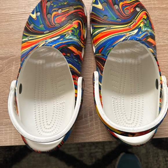 Crocs Classic Out Of This World Marble Clog Kids Size 6 - Picture 3 of 4